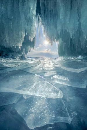 Big shards of ice