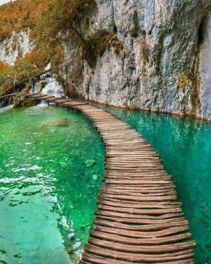 Wooden bridge without rails